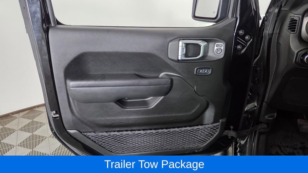 Used 2022 Jeep Gladiator Willys image 11