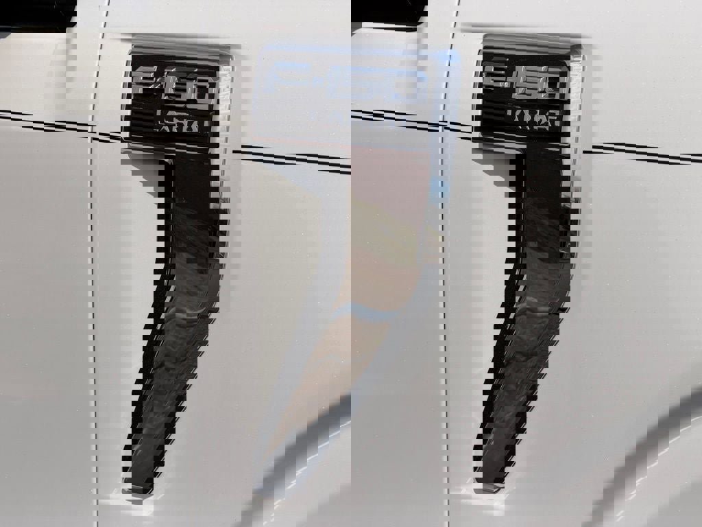 New 2026 Ford F150 Lariat w/ Equipment Group 502A High image 9