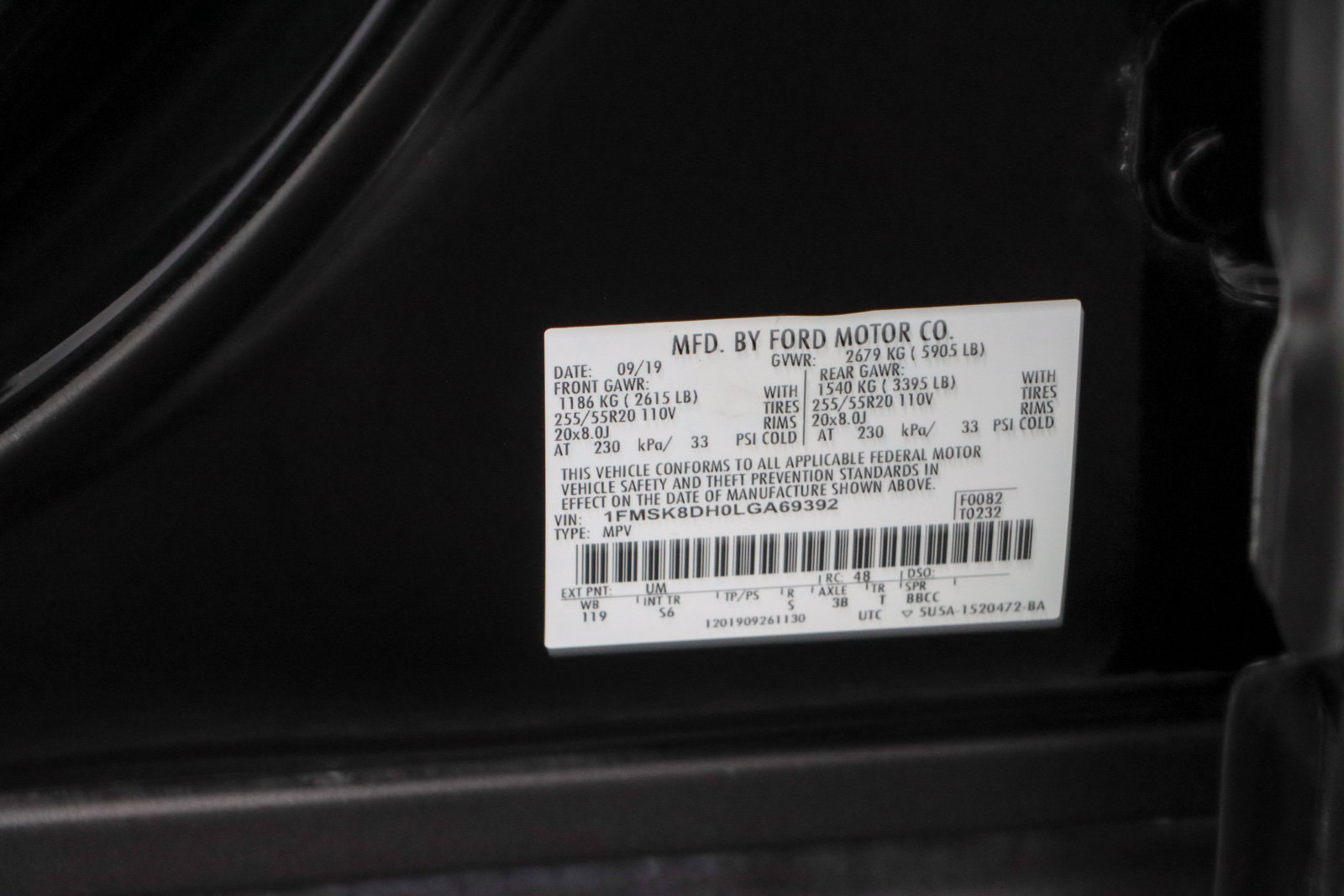 Used 2020 Ford Explorer XLT w/ Equipment Group 202A AWD/4WD image 34