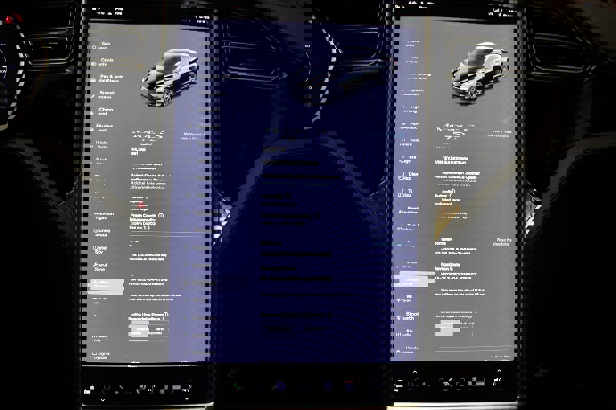 Used 2018 Tesla Model S 75D image 26