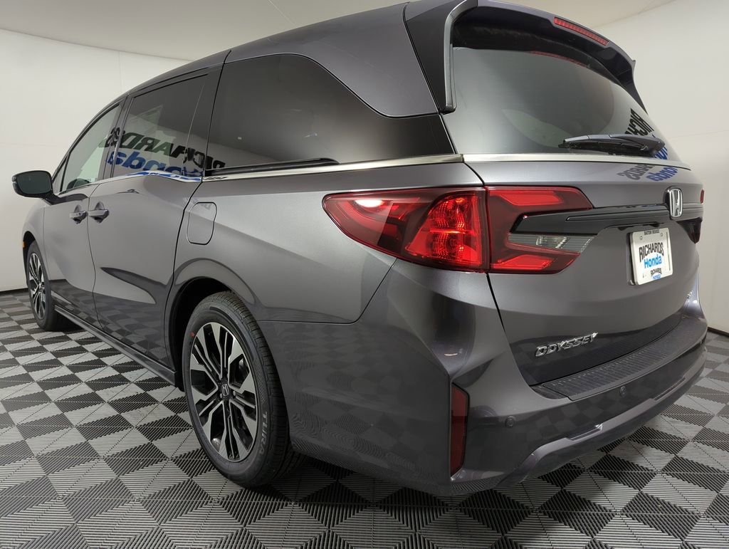 New 2026 Honda Odyssey Elite image 3