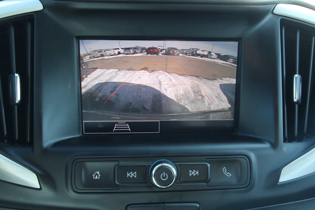 Used 2024 GMC Terrain SLE image 11