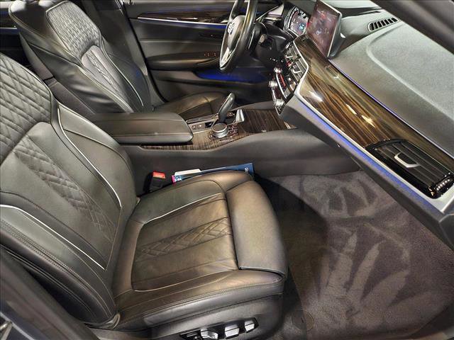 Used 2019 BMW 540i RWD image 22