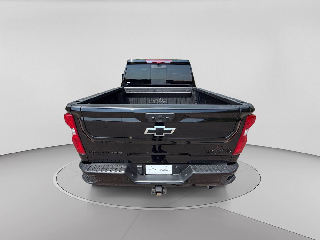 Used 2024 Chevrolet Silverado 3500 High Country w/ High Country Premium Package AWD/4WD image 27
