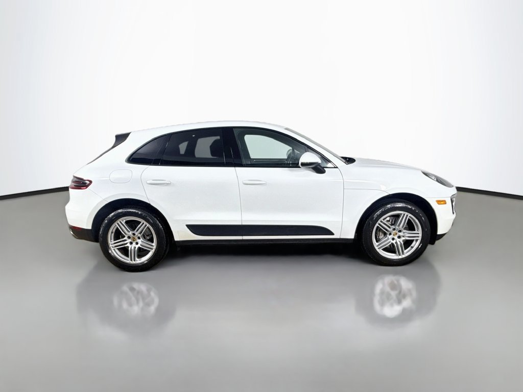 Used 2017 Porsche Macan S AWD/4WD image 8