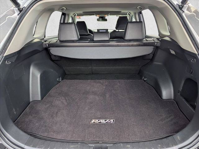 Used 2019 Toyota RAV4 XLE Premium FWD image 6