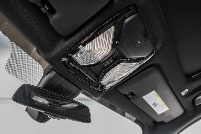 Used 2022 BMW X5 xDrive40i w/ M Sport Package AWD/4WD image 30