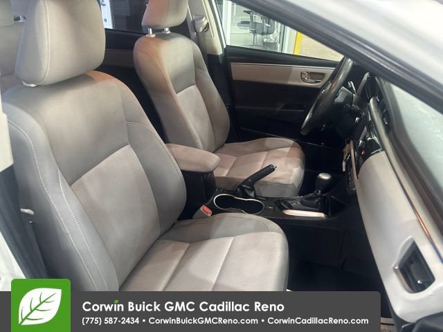 Used 2014 Toyota Corolla LE FWD image 34