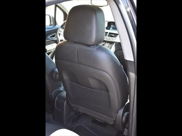 Used 2016 Buick Encore FWD image 27