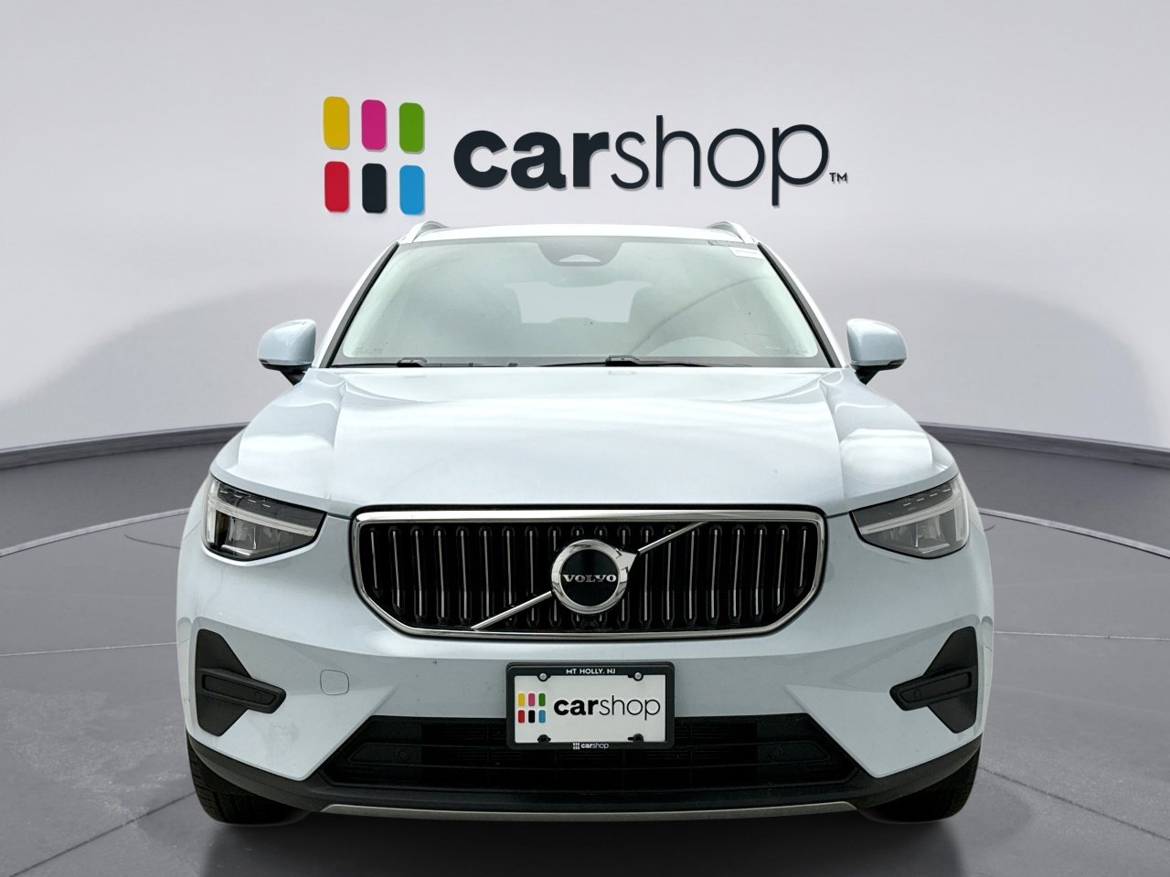 Used 2025 Volvo XC40 B5 Core AWD/4WD image 8
