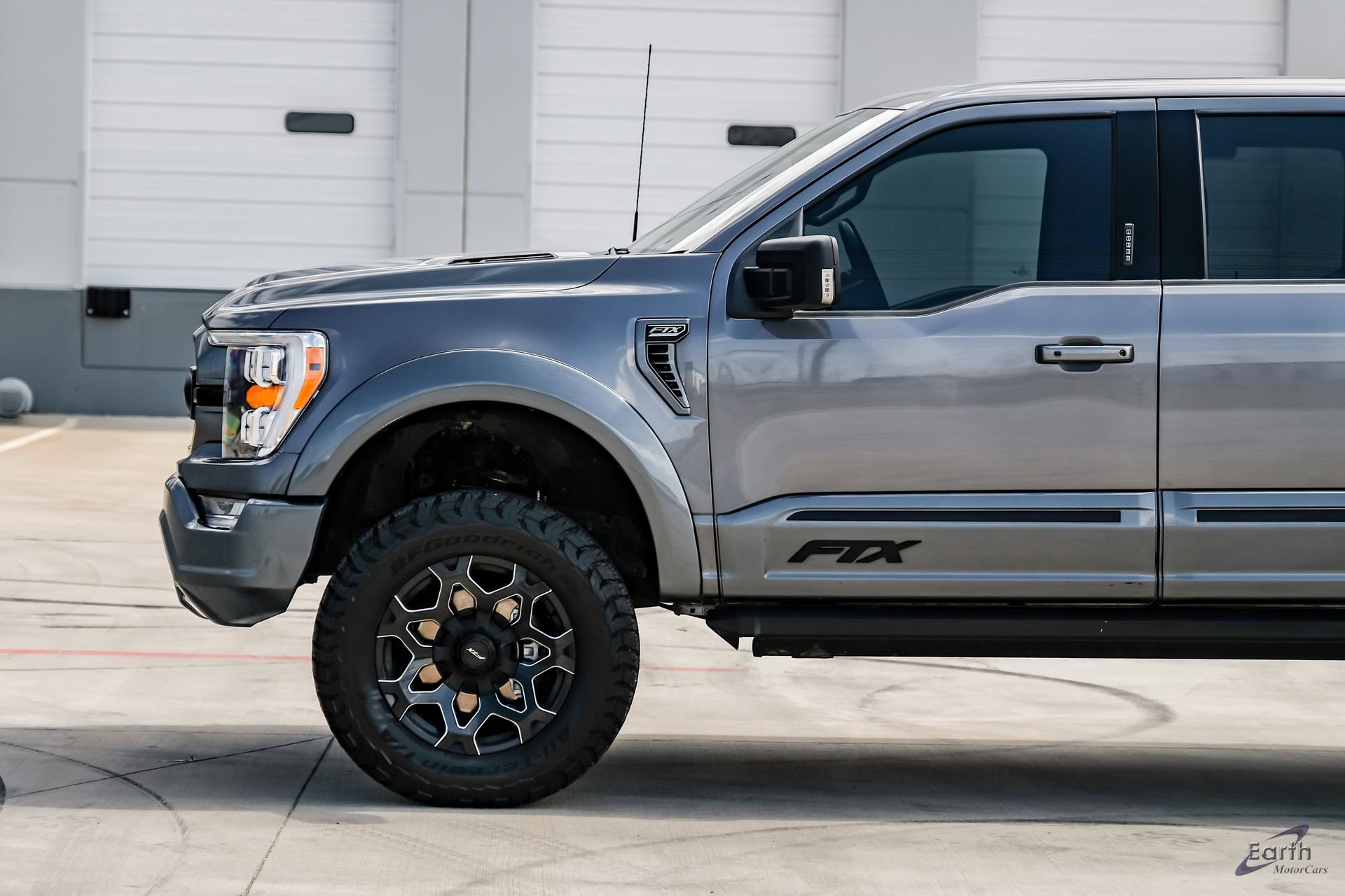 Used 2022 Ford F150 XLT w/ Equipment Group 302A High image 8