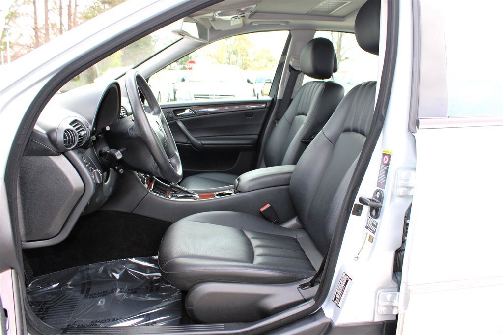 Used 2007 Mercedes-Benz C 280 4MATIC Sedan image 14