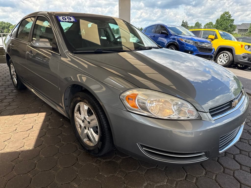 Used 2009 Chevrolet Impala LS FWD image 4