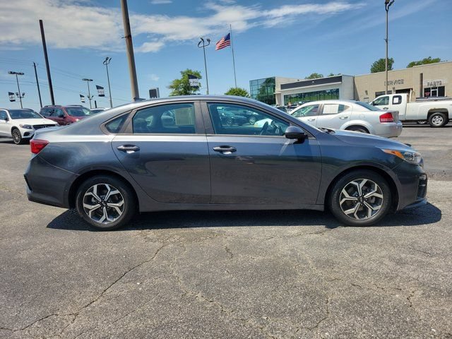 Used 2021 Kia Forte LXS FWD image 22