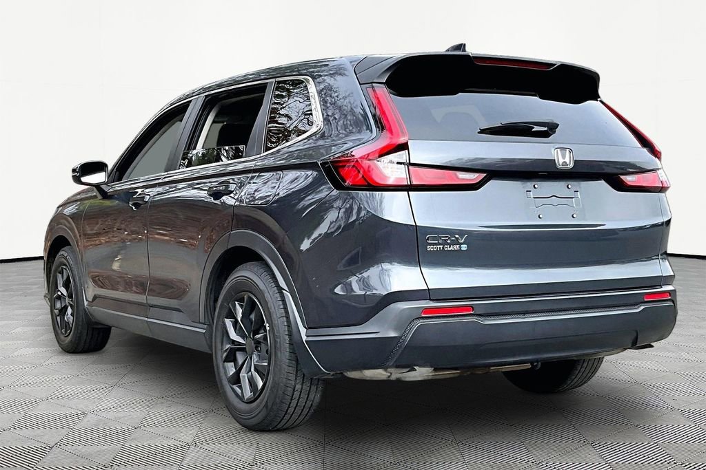 Used 2025 Honda CR-V LX image 5
