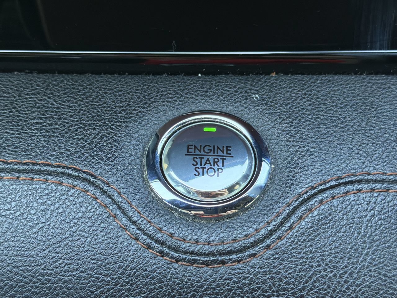 Used 2020 Lincoln Navigator Reserve AWD/4WD image 7