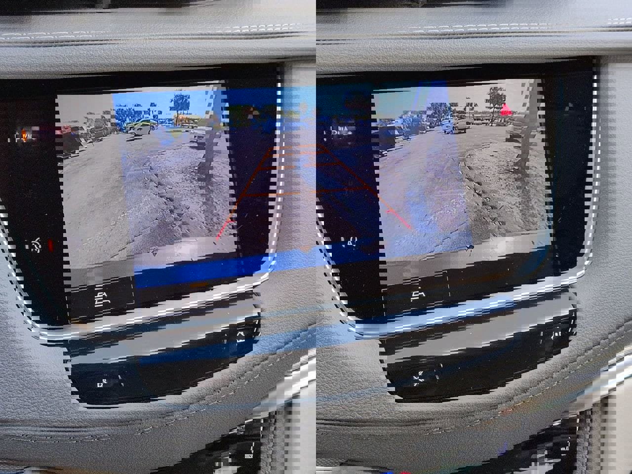 Used 2023 Cadillac XT5 Premium Luxury image 17