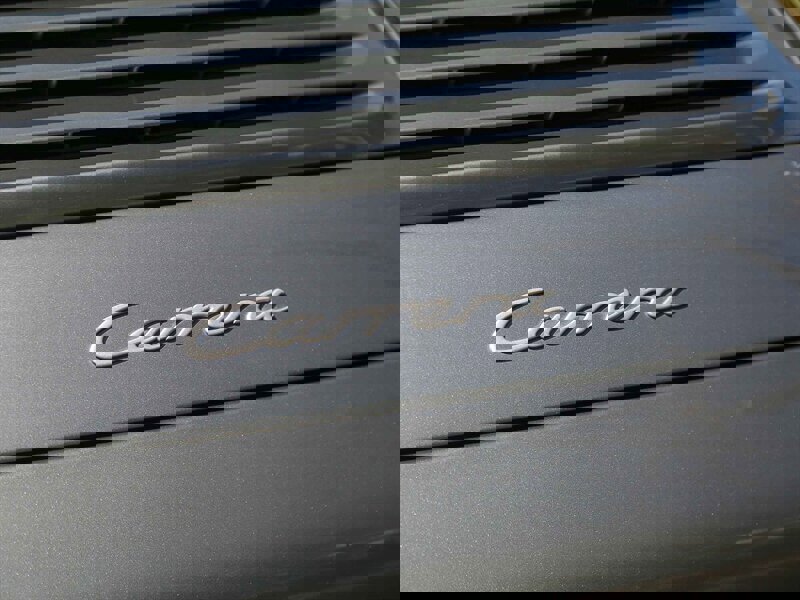 Used 2005 Porsche 911 Carrera image 19