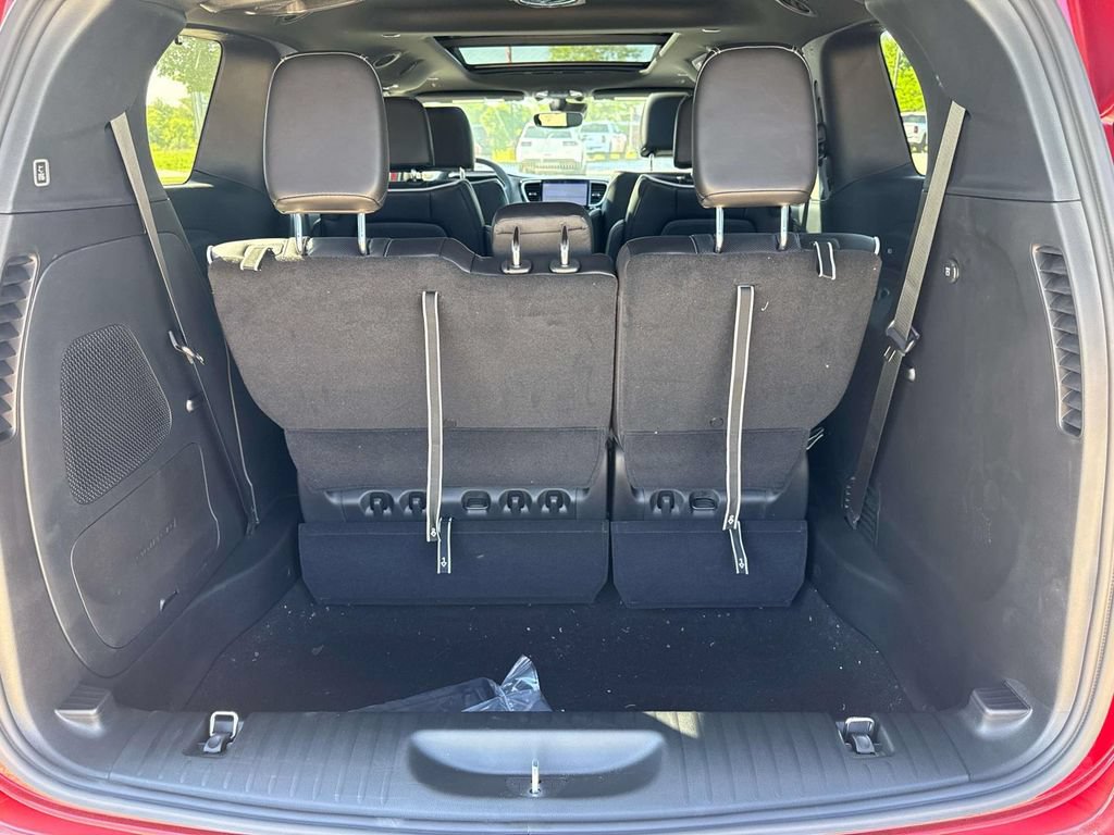 New 2027 Chrysler Pacifica Limited w/ S Appearance Package FWD image 9