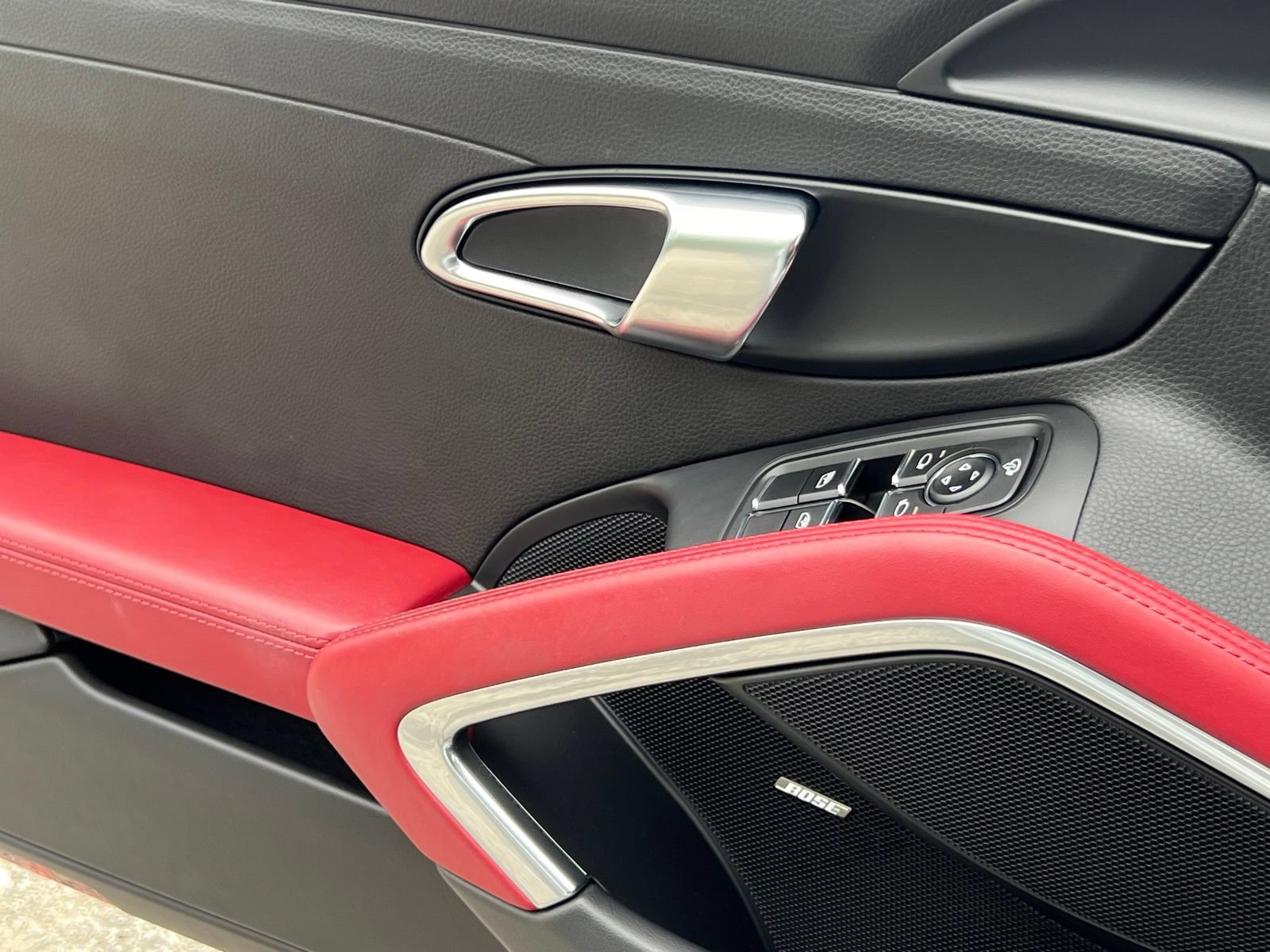 Certified 2021 Porsche 718 Cayman S RWD image 29