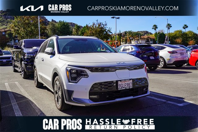 Certified 2023 Kia Niro Wave