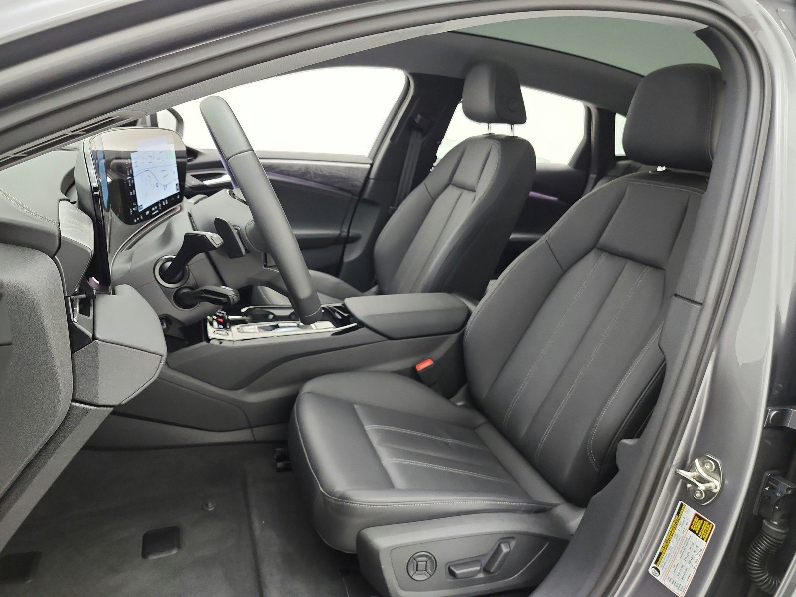 Used 2025 Audi A6 e-tron Premium w/ Ultra Package image 10