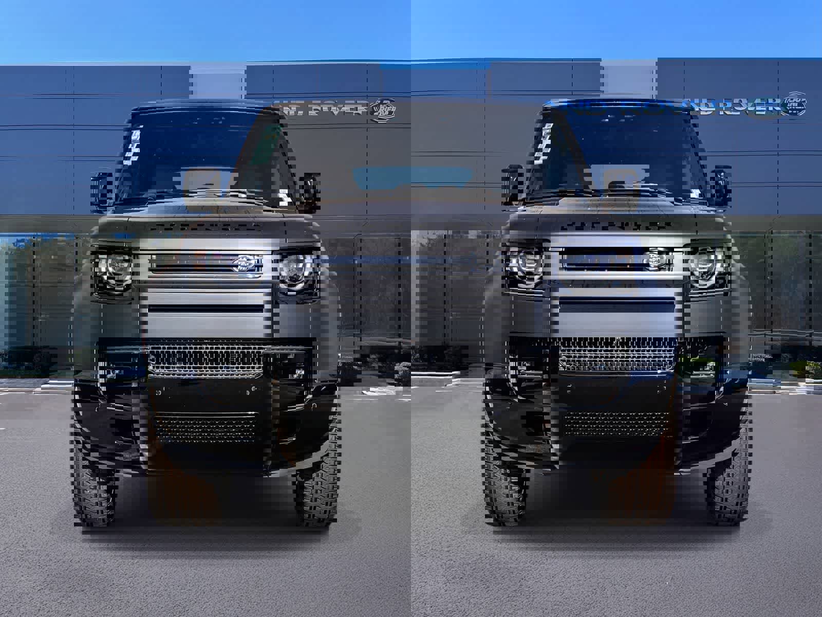 New 2026 Land Rover Defender 110 V8 image 2