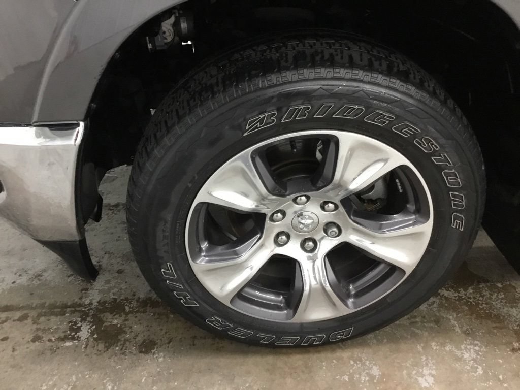 Used 2022 RAM 1500 Laramie AWD/4WD image 4
