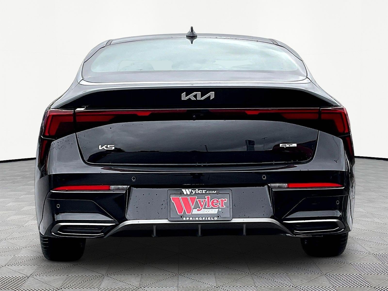 New 2026 Kia K5 GT-Line FWD image 5
