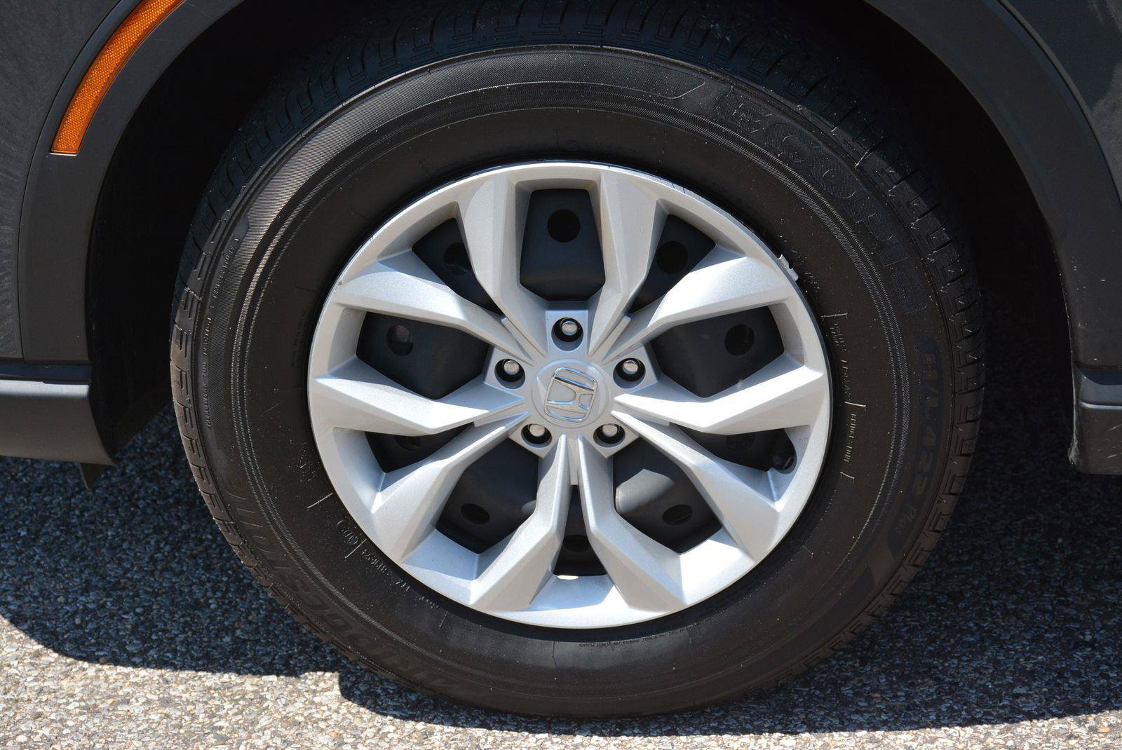 Used 2025 Honda CR-V LX image 28
