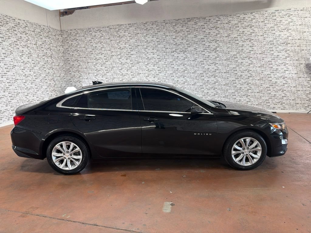 Used 2024 Chevrolet Malibu LT FWD image 8