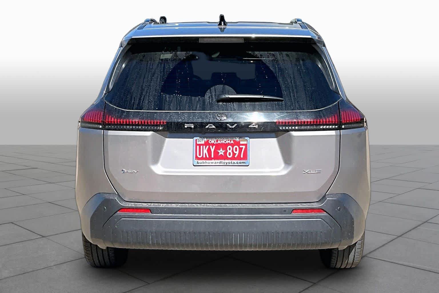 Used 2026 Toyota RAV4 XLE Premium FWD image 5