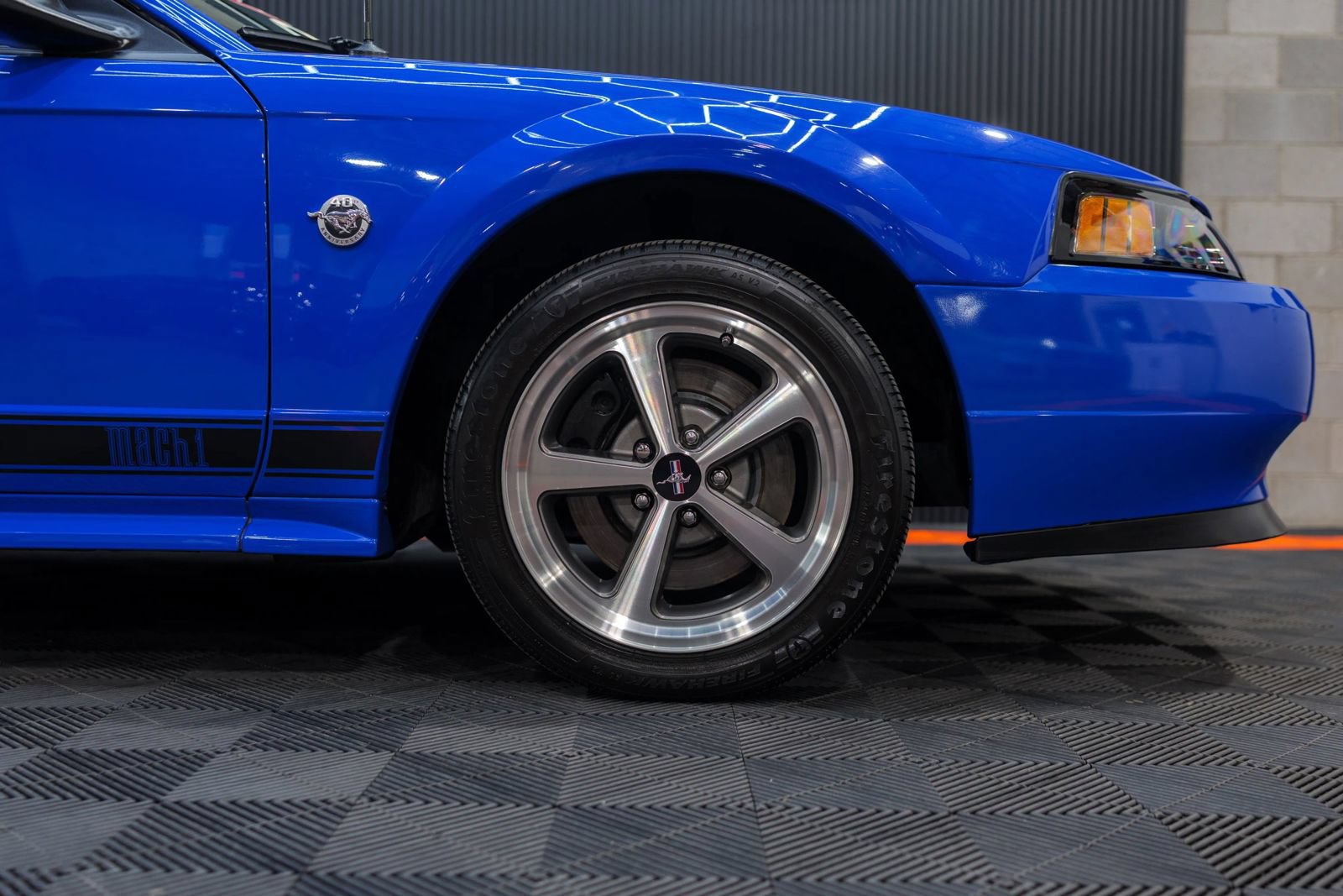 Used 2004 Ford Mustang Mach 1 RWD image 13