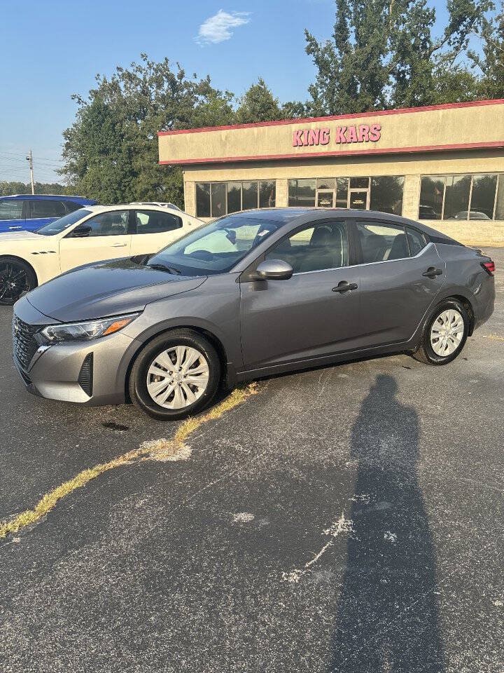 Used 2024 Nissan Sentra S FWD image 2