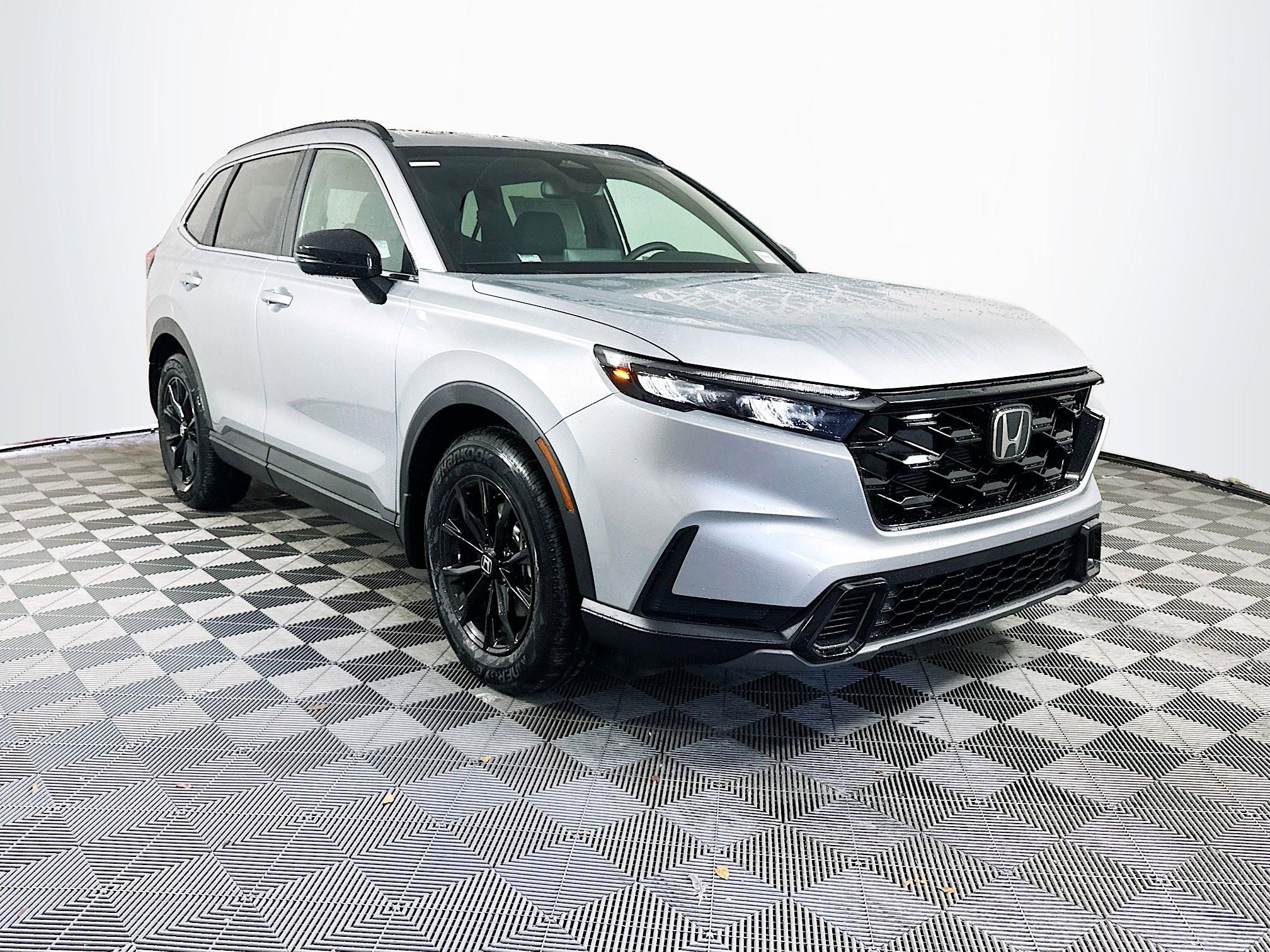 Used 2025 Honda CR-V Sport image 1
