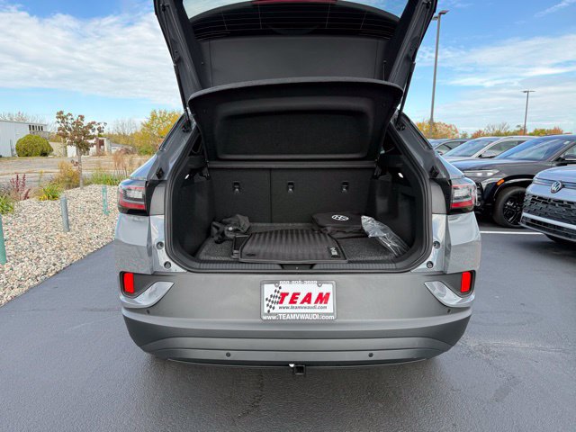 New 2025 Volkswagen ID.4 Pro AWD/4WD image 3