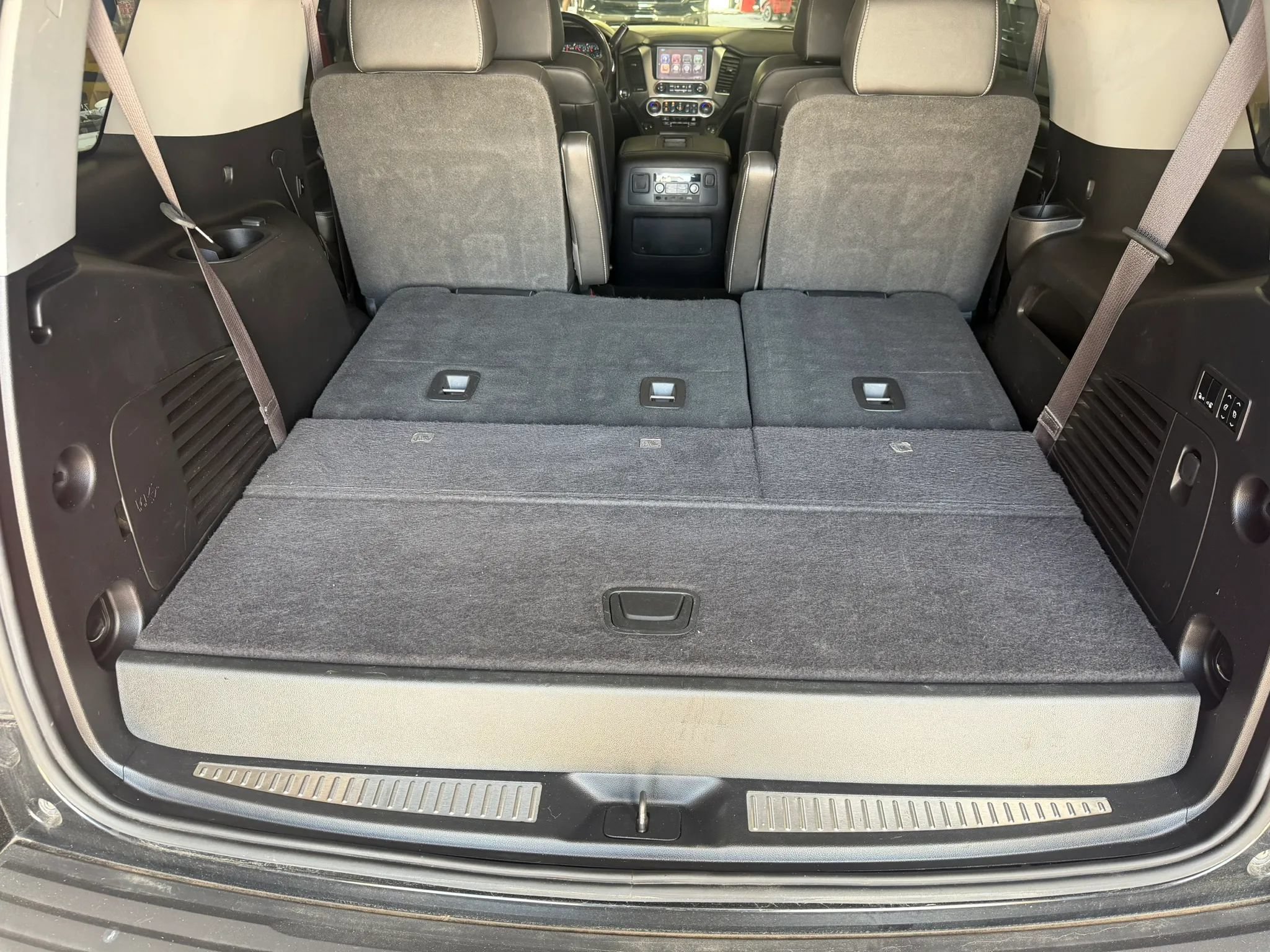 Used 2017 Chevrolet Tahoe LT w/ LT Signature Package AWD/4WD image 24