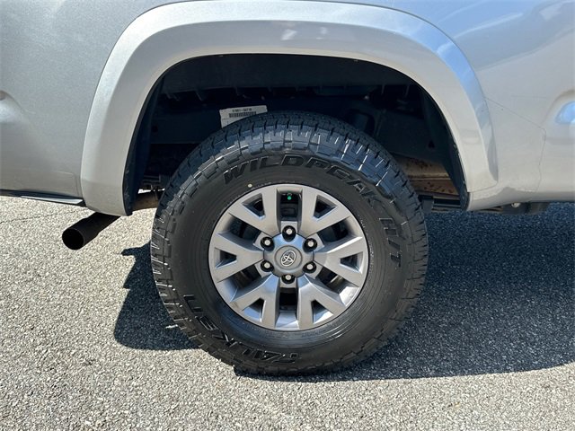 Used 2019 Toyota Tacoma SR5 image 17