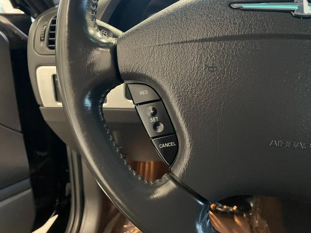 Used 2002 Ford Thunderbird image 15