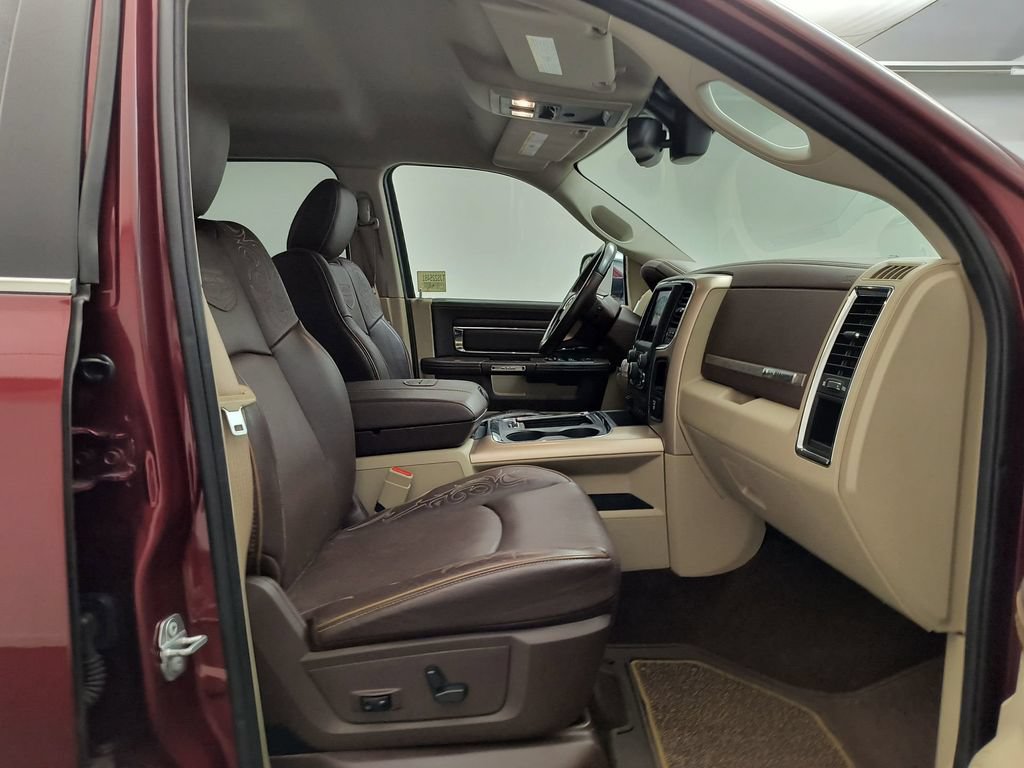 Used 2018 RAM 1500 Laramie Longhorn AWD/4WD image 28
