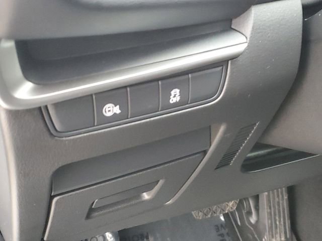 Certified 2025 MAZDA MAZDA3 s Sport image 8