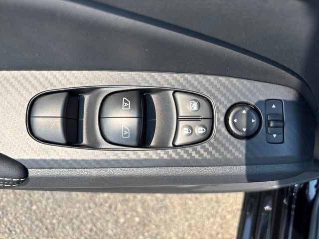 Used 2026 Nissan Altima 2.5 SV AWD/4WD image 12