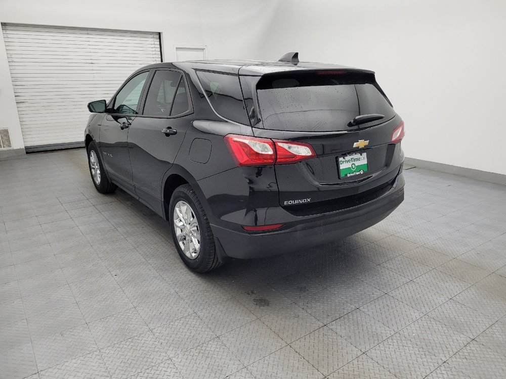 Used 2019 Chevrolet Equinox LS w/ LS Convenience Package AWD/4WD image 5