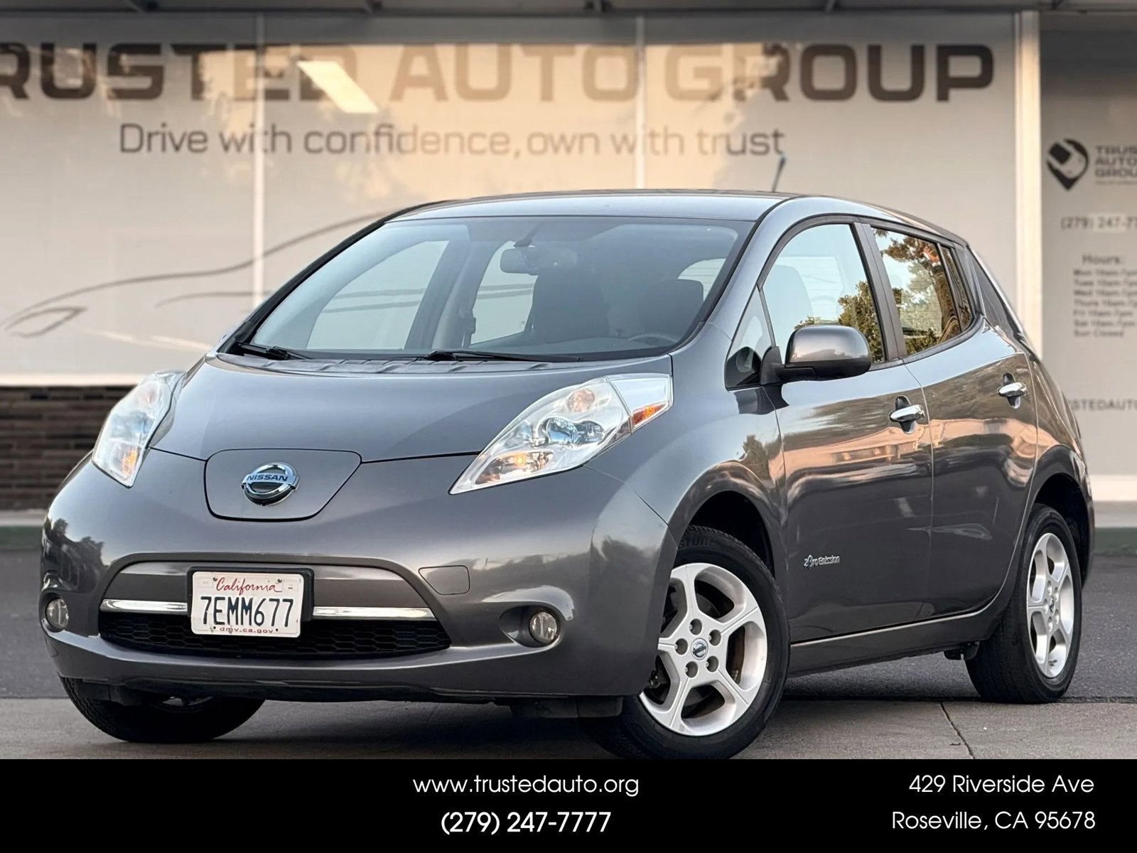 Used 2014 Nissan Leaf SV w/ LED & Quick Charge Package