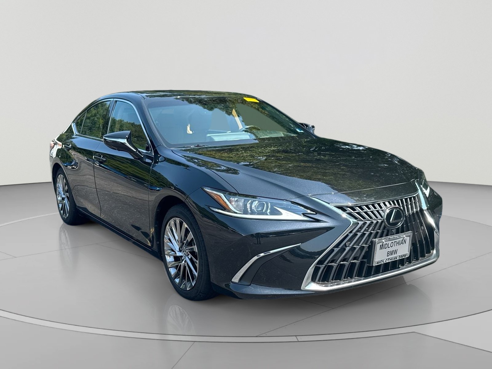 Used 2024 Lexus ES 300h w/ Technology Package