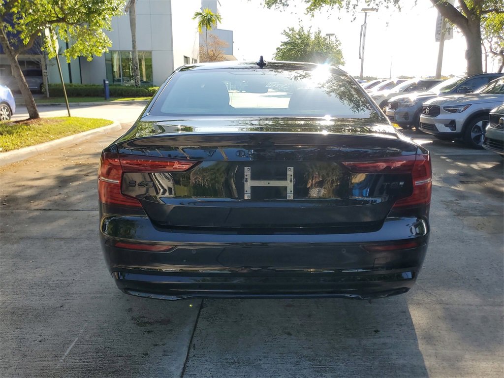 Certified 2025 Volvo S60 T8 Ultra image 5