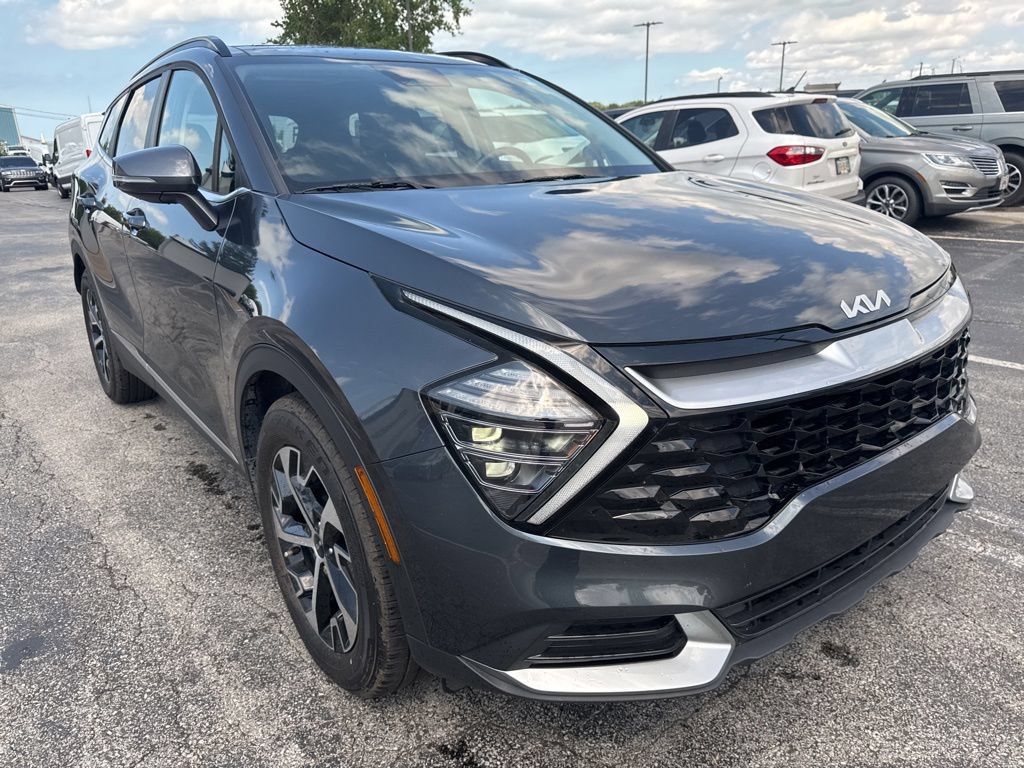 Used 2025 Kia Sportage EX w/ Premium Package FWD image 52