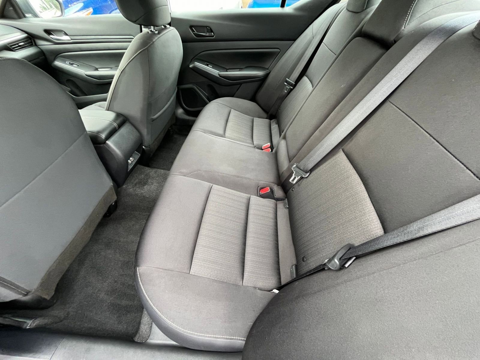 Used 2024 Nissan Altima 2.5 SV image 25