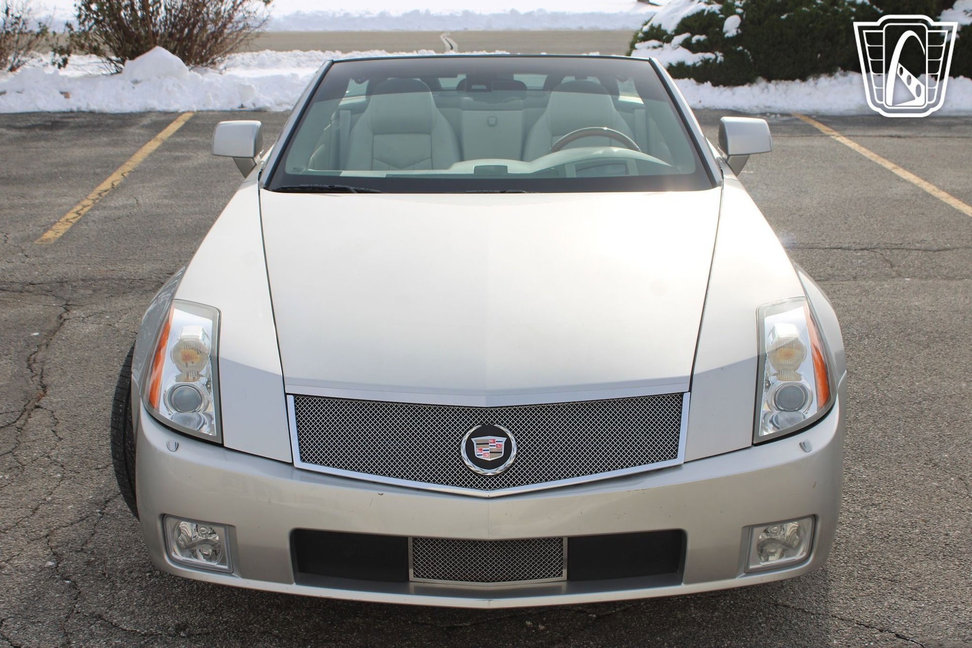 Used 2005 Cadillac XLR image 22