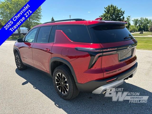 Used 2025 Chevrolet Traverse Z71 w/ Driver Confidence Package AWD/4WD image 4